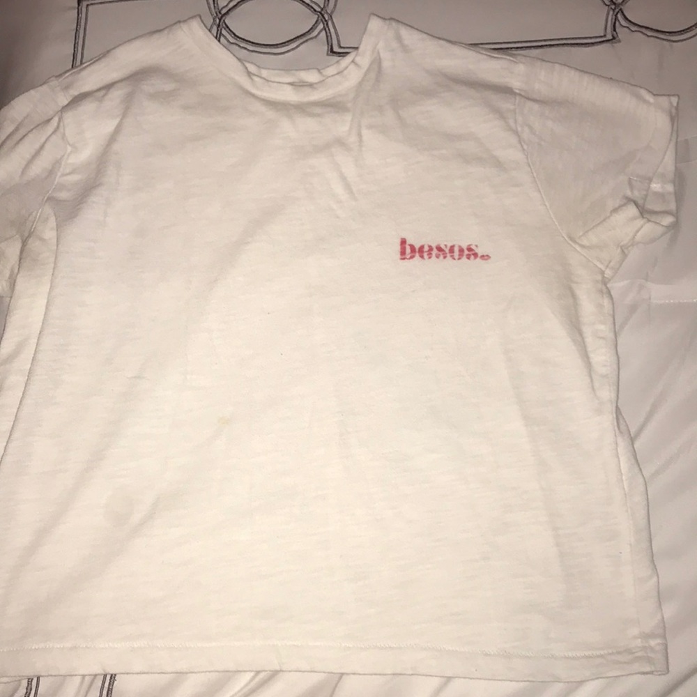 Besos T-shirt